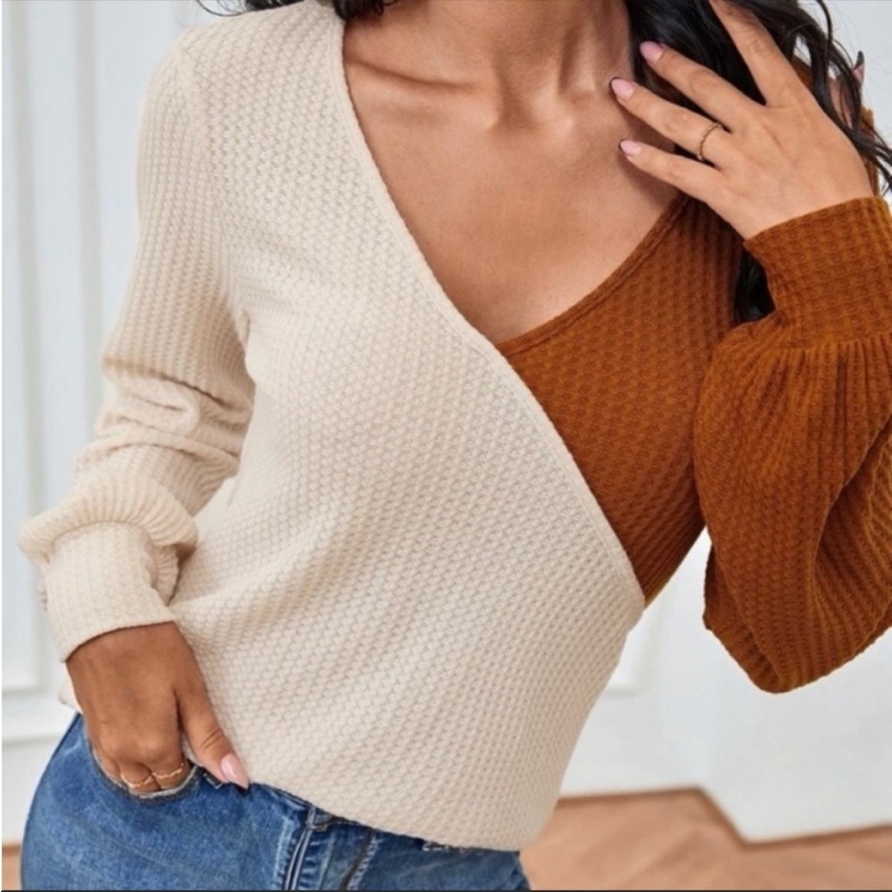 Shein waffle colourblock V-neck